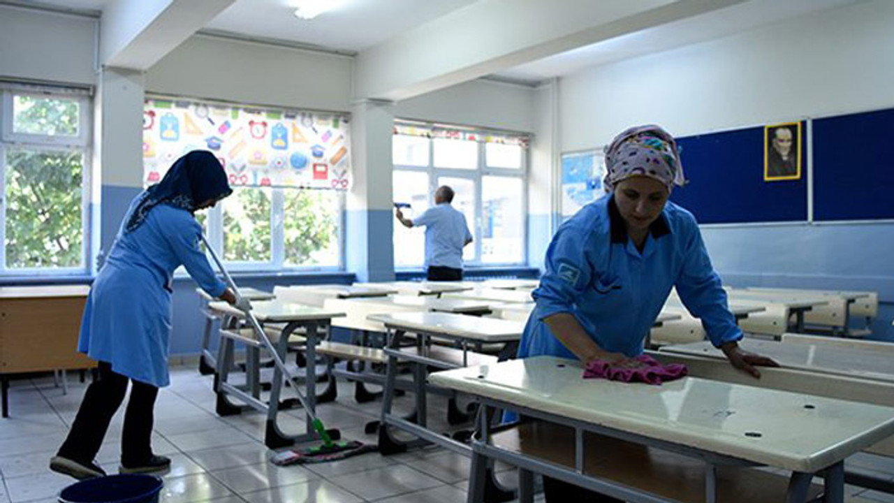 Bakan Tekin Tarih Verdi