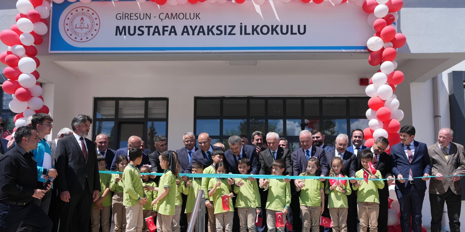 Bakan Tekin, Giresun’da Toplu Açılış Törenine Katıldı
